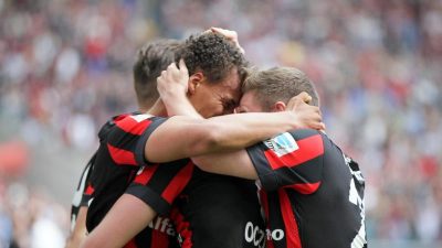 Krise vorbei: Frankfurt rettet sich mit 3:1