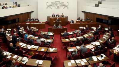 Staatsgerichtshof rügt Bremer Landesregierung – Bürger in Wut: „erneute Ohrfeige für den Senat“