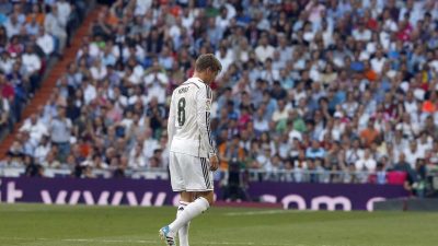 Real nur remis, Kroos verletzt – Barça dem Titel nah