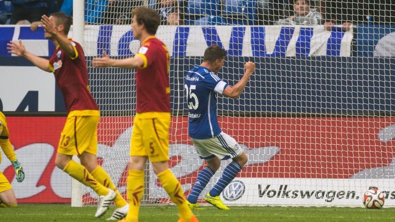 Schalke sichert mit glücklichem 1:0 Europa League