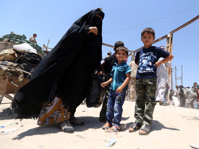 UN-Büro im Irak: „25 000 Menschen fliehen nach IS-Angriff aus Ramadi“