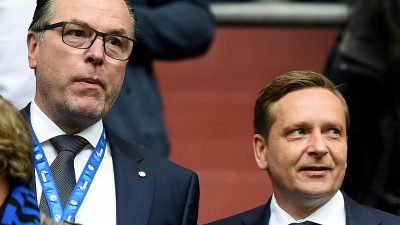 Schalke-Manager Heldt schließt Rücktritt aus