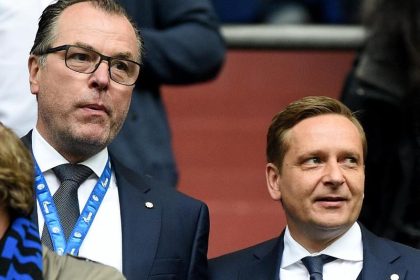 Schalke-Manager Heldt schließt Rücktritt aus