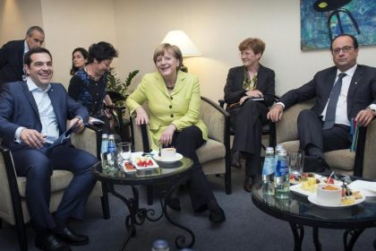 Merkel fordert weitere Anstrengungen Griechenlands
