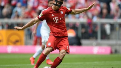 Bayern mit 2:0 über Mainz zur Meisterschale