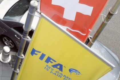 FIFA sperrt elf Funktionäre vorläufig
