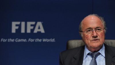 FIFA-Skandal: Sepp Blatter kündigt Rücktritt an