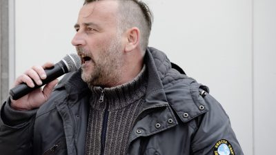 Pegida wird konkret: Lutz Bachmann und Peter Hild wettern gegen „Gleichschaltung aller Menschen“