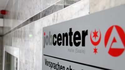 Arbeitsagentur: Unnötige Bürokratie bindet 12.000 Jobcenter-Mitarbeiter