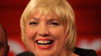 Claudia Roth schlägt Frauenquote für Fifa-Spitze vor