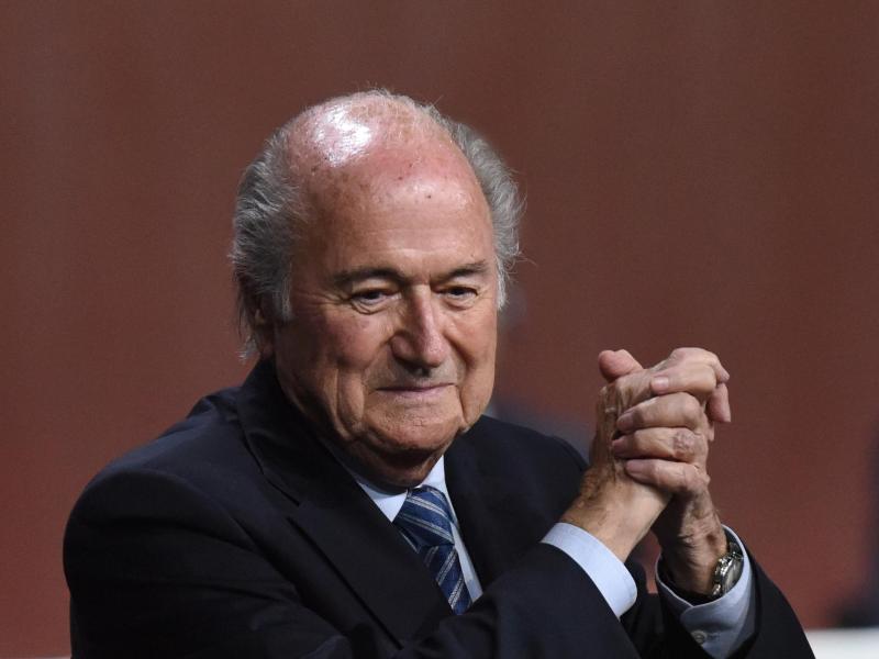 EU-Parlament: FIFA-Präsident Blatter soll sofort gehen