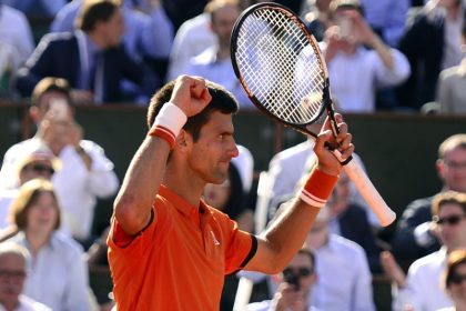 Djokovic entzaubert Nadal – Serena Williams locker weiter