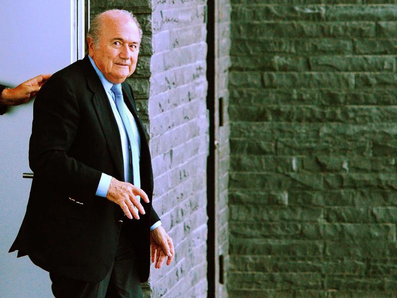 Brisante Nachrichten aus Übersee: Blatter in der Schusslinie