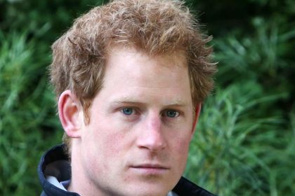 Queen macht Prinz Harry zum Ritter