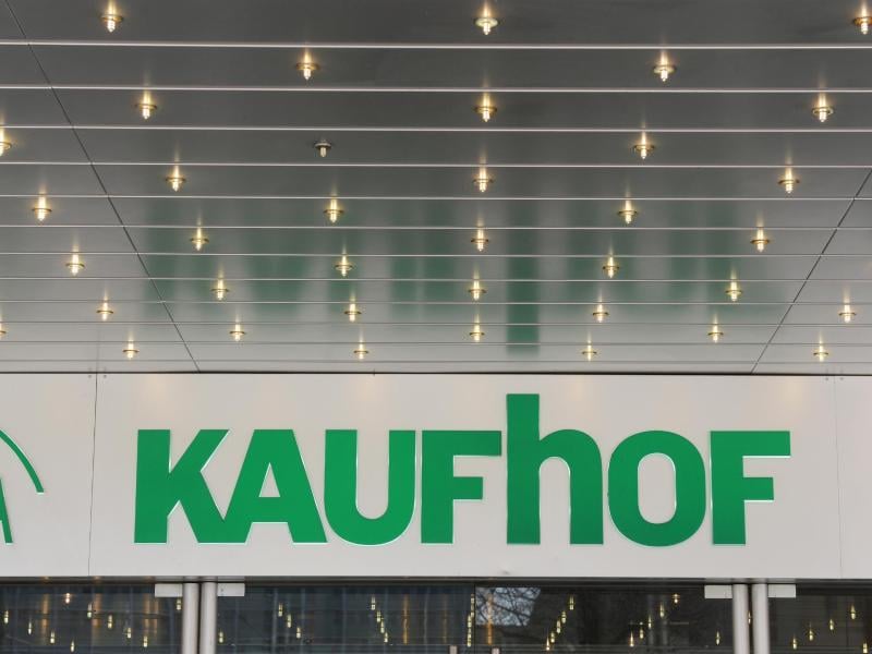 Kaufhof-Übernahme: Karstadt-Eigner wirbt mit Jobgarantie