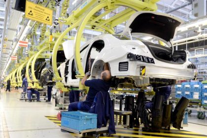 Daimler legt auch im Mai kräftig zu