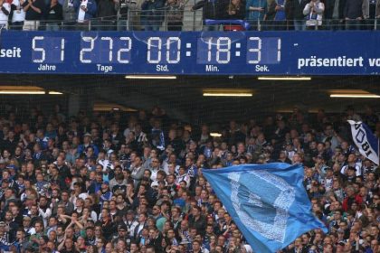 HSV stellt Stadionuhr und Dino auf den Prüfstand