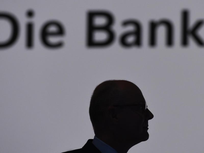 Commerzbank-Chef erwartet Filialsterben in der Branche