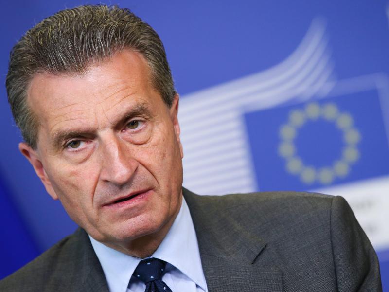 Oettinger verlangt Grexit-Notfallplan