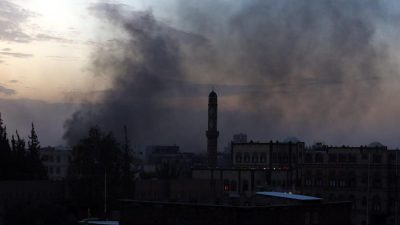 Dutzende Opfer bei Anschlagserie in Sanaa