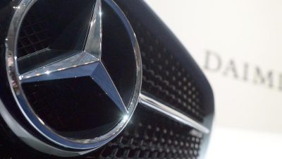 Daimler verkauft ostdeutsche Mercedes-Niederlassungen an Chinesen