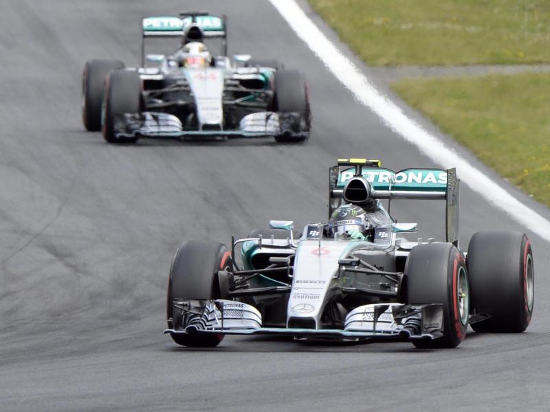 Rosberg siegt in Österreich vor Mercedes-Rivale Hamilton
