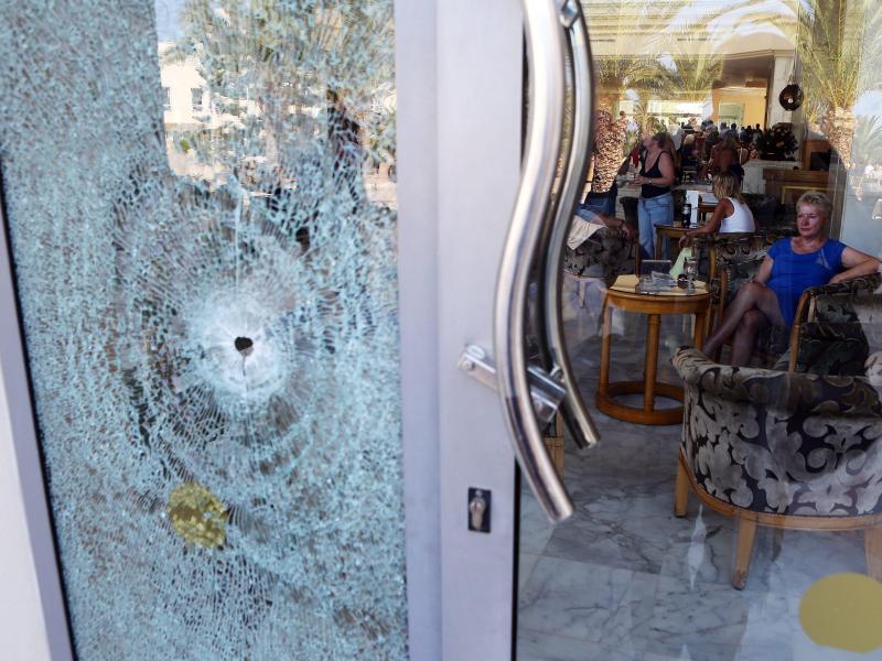 Regierungschef: Auch Deutsche bei Anschlag in Sousse getötet