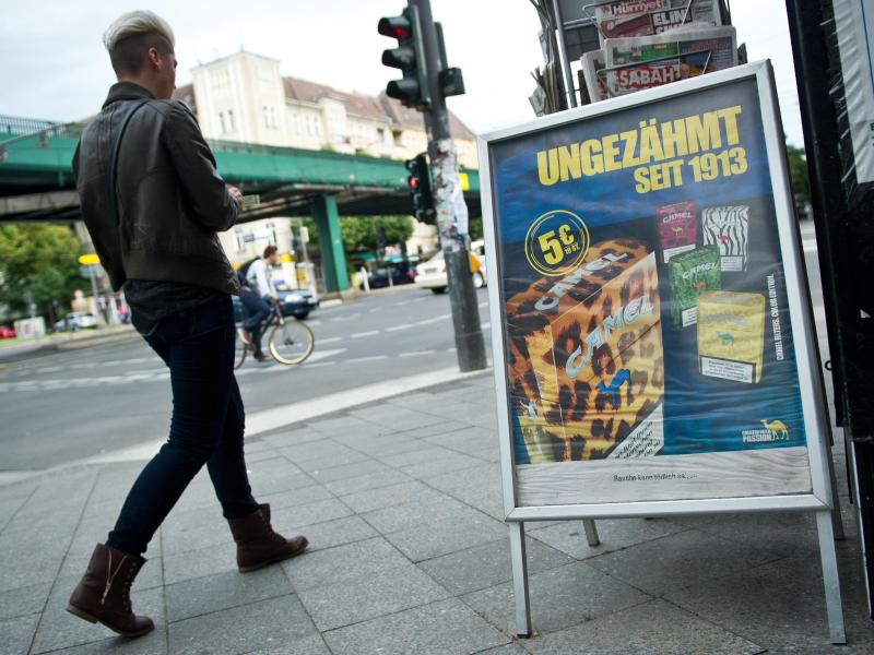 Minister Schmidt will Tabak-Werbung verbieten