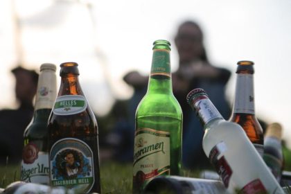 Bier, Wein und Schnaps um zehn Prozent verteuern – Bundespsychotherapeuten fordern wirksamere Politik gegen Alkoholkrankheiten