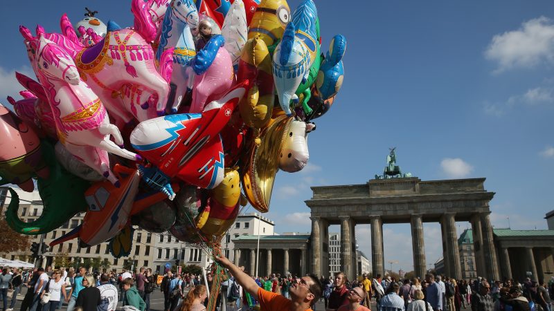 Panoramafreiheit bleibt erhalten: Selfies vorm Brandenburger Tor