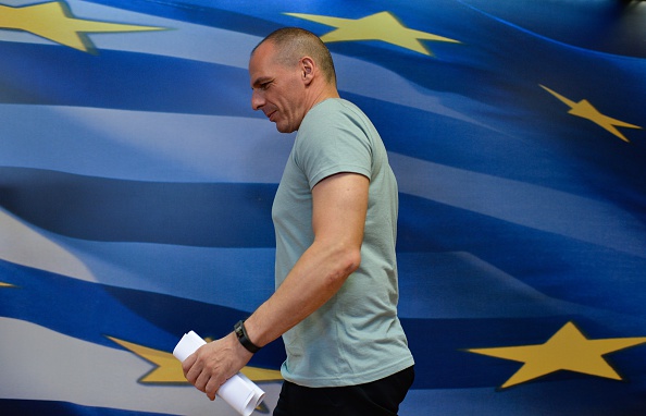 Finanzminister Varoufakis legt sein Amt nieder.
