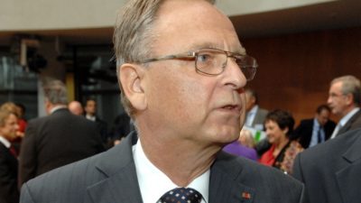 Hans-Jürgen Papier verteidigt Karlsruher Richter gegen Kritik