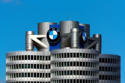 BMW plant bis zu 15.000 neue Jobs in München
