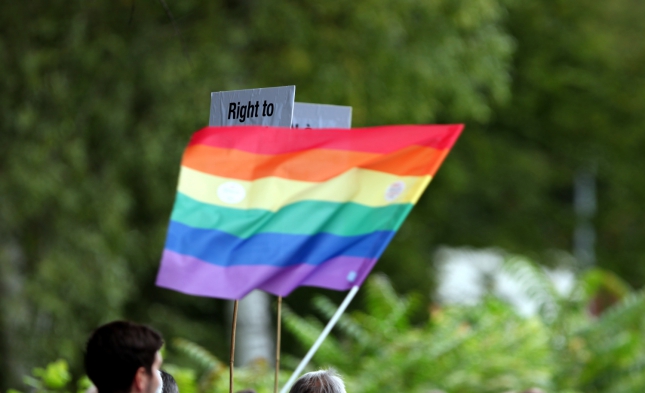 Berliner Justizsenator wirbt für Homo-Ehe