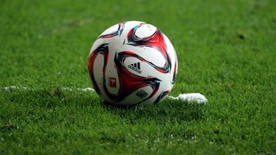 Favre gegen Bundesliga am Montagabend