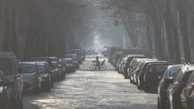 Bericht: Günstiger Spritpreis weckt Lust auf PS-stärkere Autos