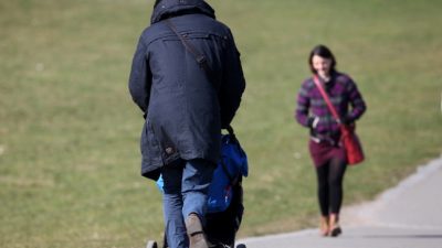 Bundesregierung zweifelt an Fortbestand des Betreuungsgelds