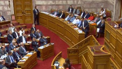 Griechisches Parlament billigt Reformen – Märkte drehen weiter auf