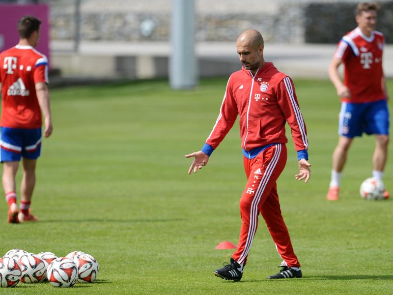 Trainingsstart beim FC Bayern – Guardiola mit 15 Spielern