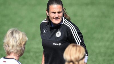 Torhüterin Angerer will zum Karriere-Ende WM-Bronze