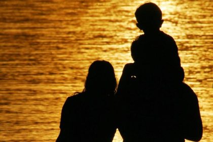 Ältere Eltern zufriedener als jüngere