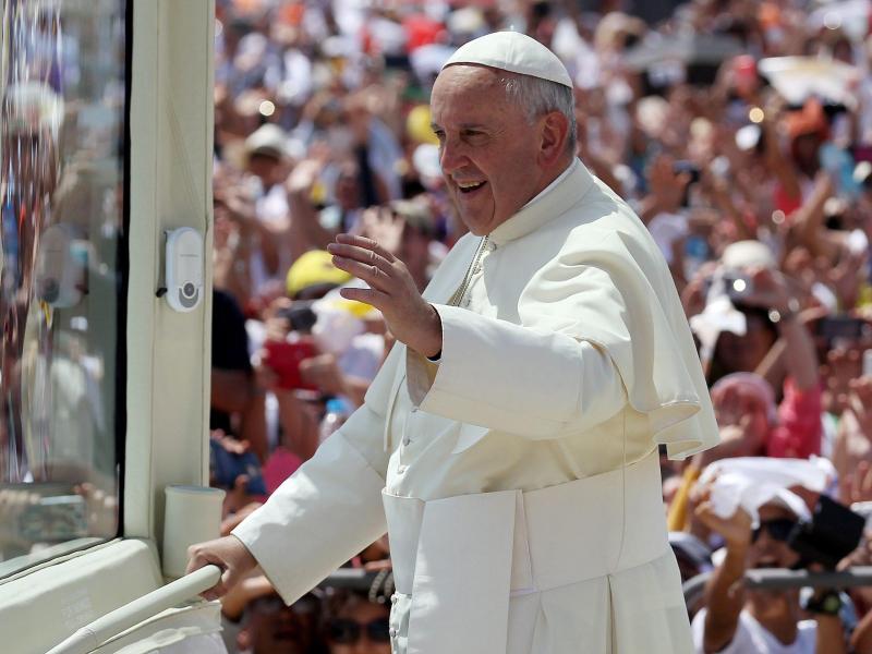 Begeisterter Empfang für Franziskus in Guayaquil