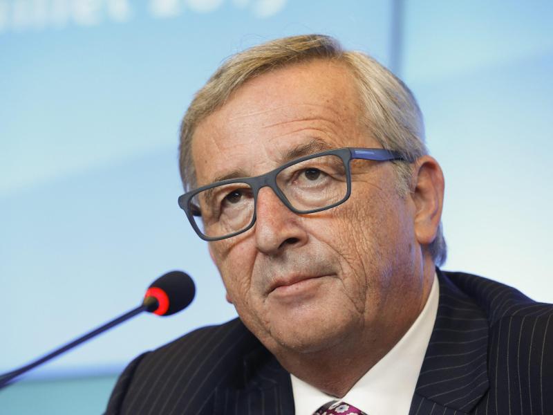 Juncker will Griechenland in der Eurozone halten