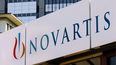 Griechenlands Notenbankchef klagt in Novartis-Skandal gegen Belastungszeugen