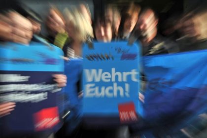 Ostdeutsche arbeiten im Jahr knapp zwei Wochen mehr