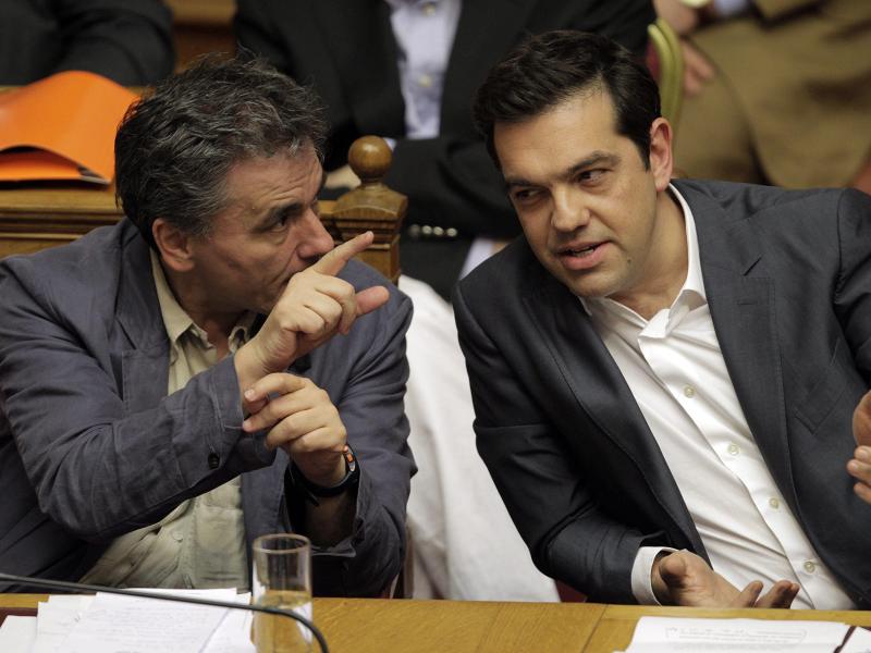 Parlament in Athen stimmt Reformauflagen der Gläubiger zu