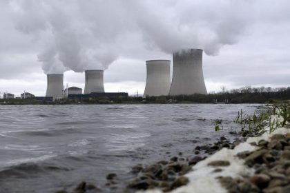 32 französischen Atomkraftwerken droht akuter Störfall – Greenpeace veröffentlicht Report zu fehlerhaften Bauteilen