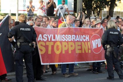 Lage an Dresdner Flüchtlings-Zeltstadt nach Krawallen ruhig