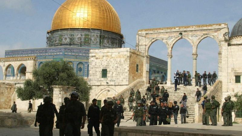 Israelische Polizei dringt in Jerusalemer Al-Aksa-Moschee ein