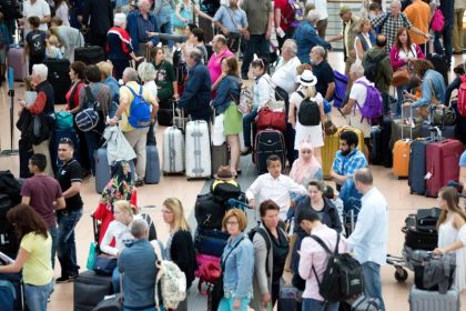Reiselust ungebrochen: Deutsche reisen 2015 so viel wie nie zuvor